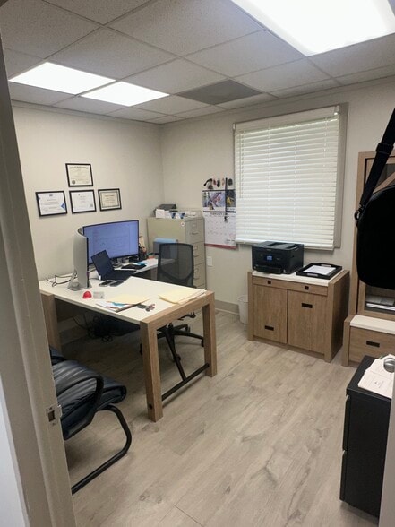 More Photos Of 1021 Tarrant Rd, Greensboro Land For Lease