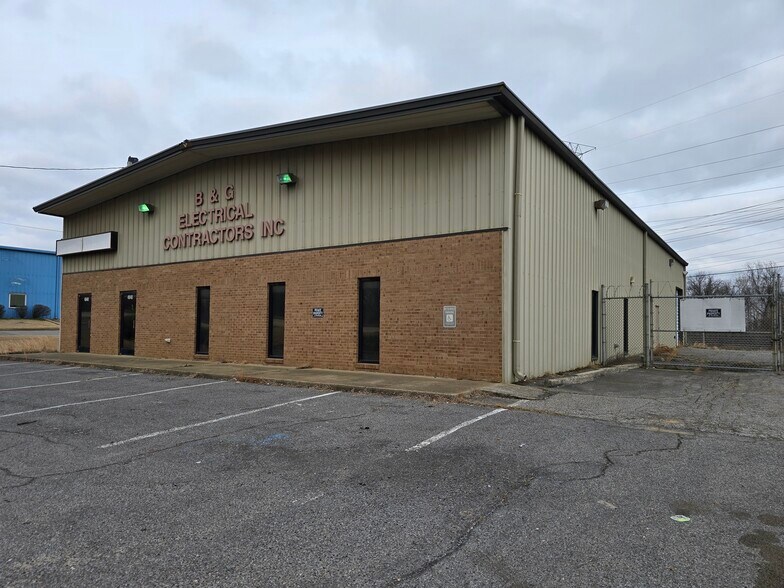 Primary Photo Of 4848 Getwell Rd, Memphis Warehouse For Sale