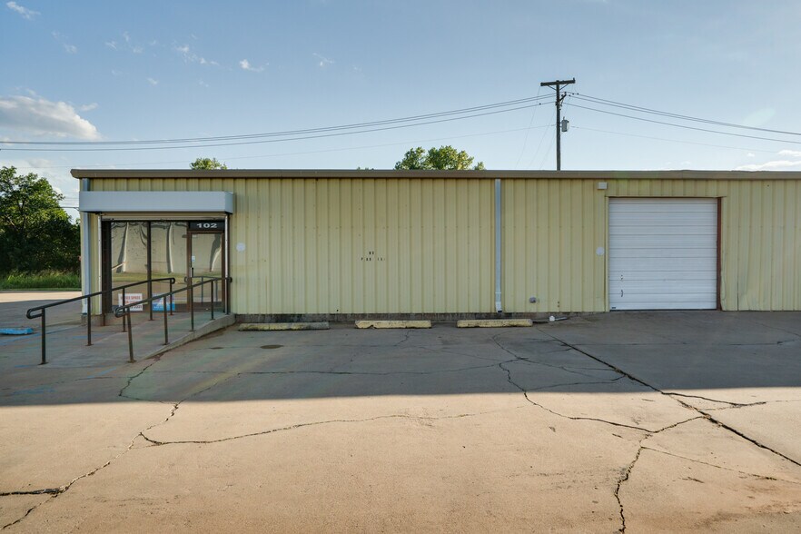 Primary Photo Of 3411 McNiel Ave, Wichita Falls Warehouse For Lease