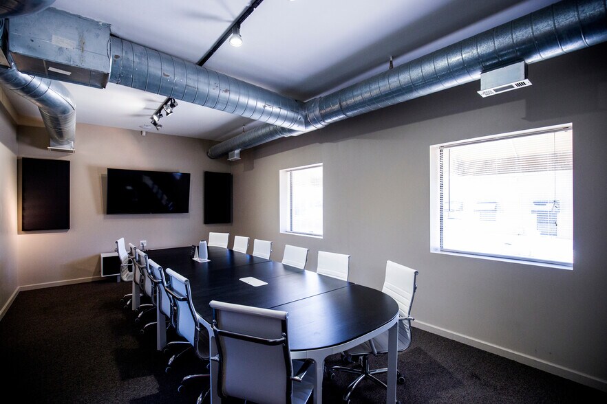 More Photos Of 3741 S Peoria Ave, Tulsa Coworking Space