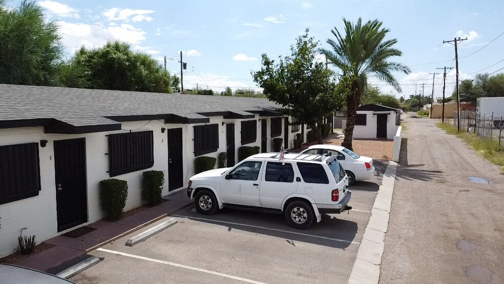 More Photos Of 120 E 33rd St, Tucson Apartments For Sale