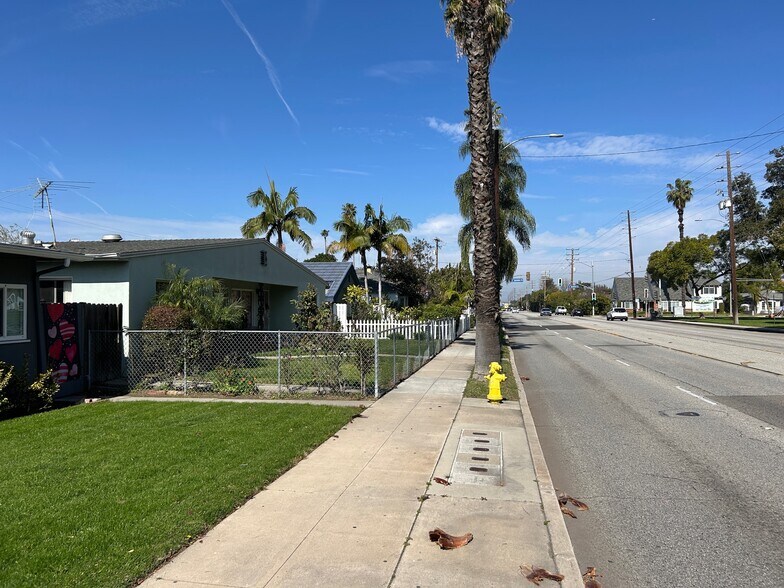 More Photos Of 403 N Harbor Blvd, Anaheim Apartments For Sale