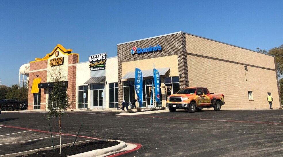 More Photos Of 3601 N 19th St, Waco Storefront Retail Office For Lease