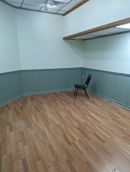 More Photos Of 5190 Navy Rd, Millington Coworking Space