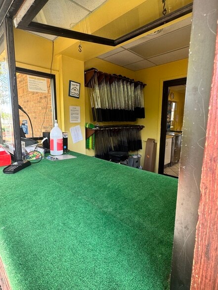 More Photos Of 2400 Sheridan Dr, Tonawanda Amusement Park For Sale