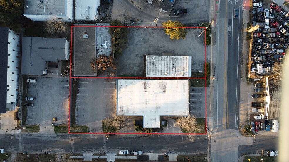 More Photos Of 6809 Guadalupe St, Austin Office For Sale