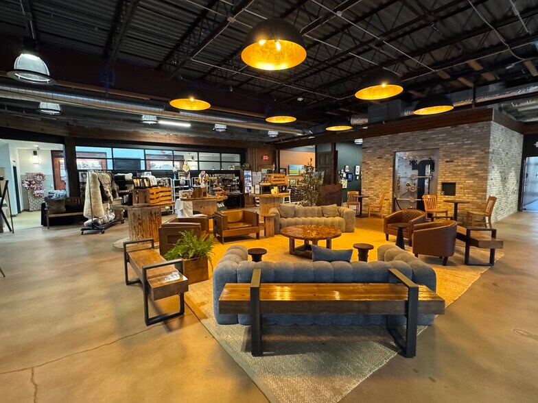 More Photos Of 100 S 1st St, Mount Horeb Office For Sale