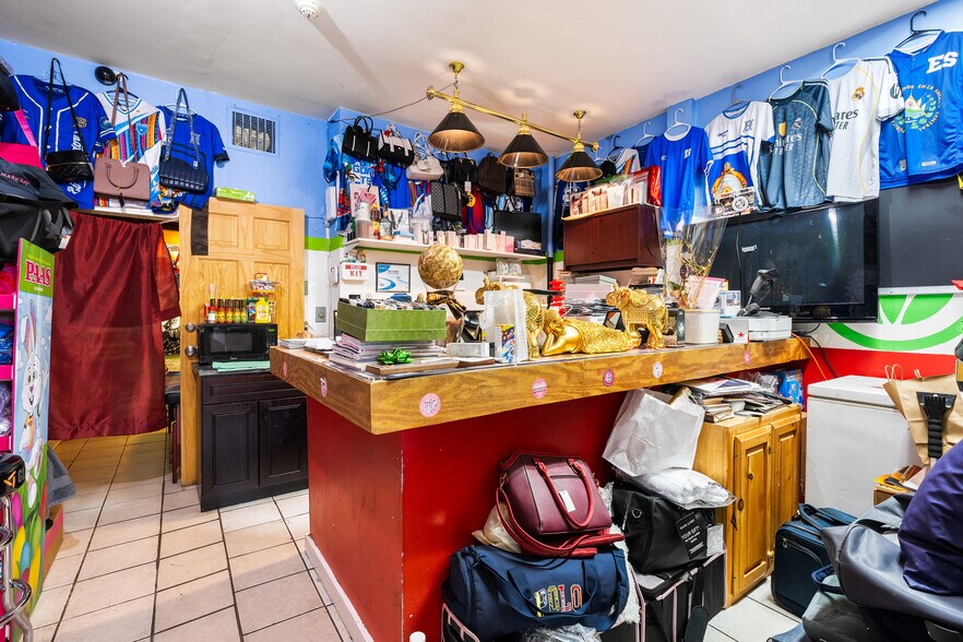 More Photos Of 163-171 Washington St, Somerville Freestanding For Sale