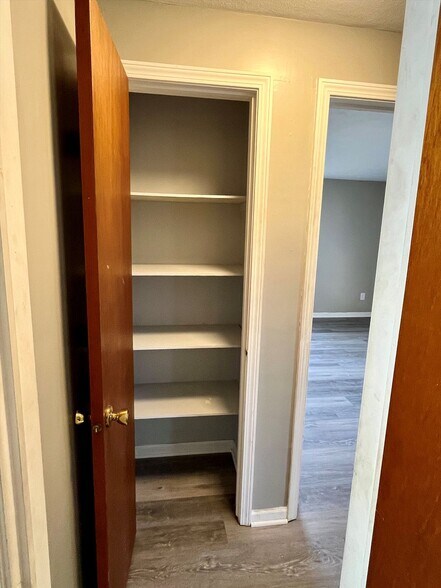 More Photos Of 115 Willow St, Lockport Multifamily For Sale