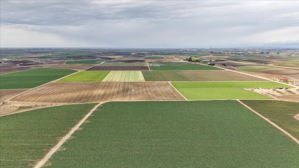 More Photos Of 30 San Jon Rd, Salinas Land For Sale