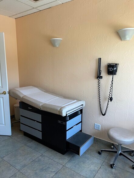 More Photos Of 980 Magnolia Ave, Larkspur Medical For Lease