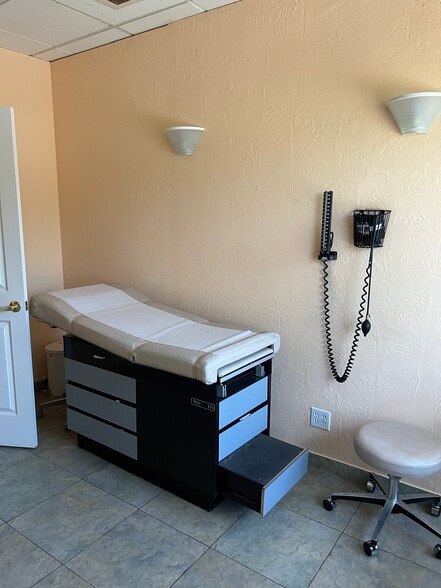 More Photos Of 980 Magnolia Ave, Larkspur Medical For Lease