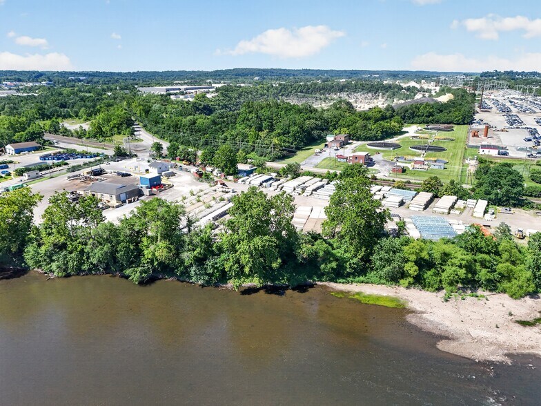 More Photos Of 358 River Rd, Bridgeport Land For Lease