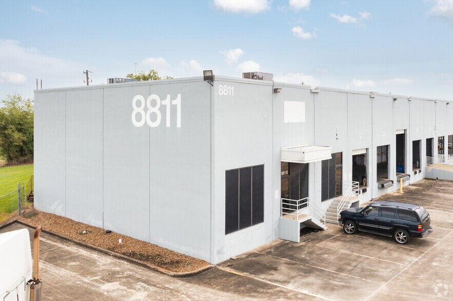 Primary Photo Of 8811 Wallisville Rd, Houston Warehouse For Lease