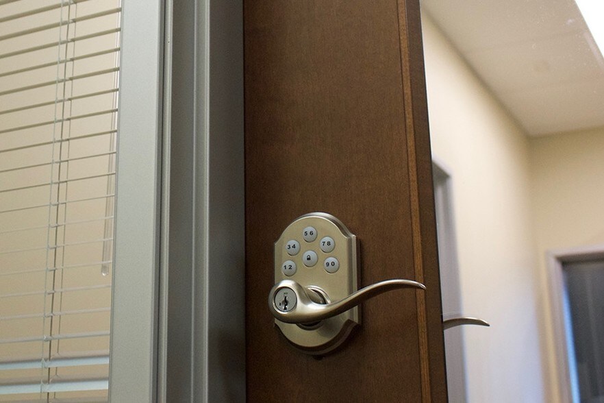 More Photos Of 19112 Gridley Rd, Cerritos Loft Creative Space For Lease