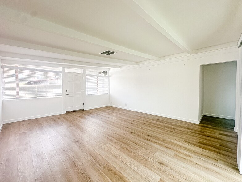 More Photos Of 5030 Farago Ave, Temple City Apartments For Sale
