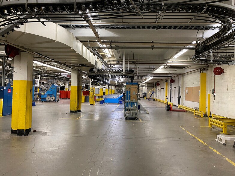 More Photos Of 285 Broad St, Hartford Office For Sale