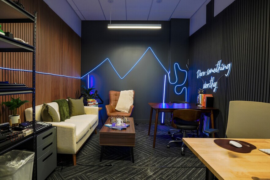 More Photos Of 163 Town Pl, Fairview Coworking Space