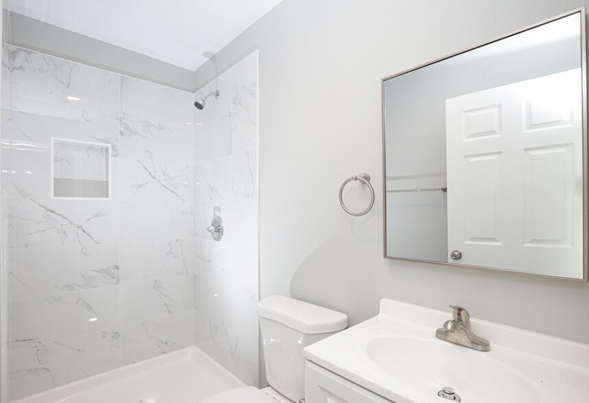 More Photos Of 456 N Batavia St, Orange Apartments For Sale
