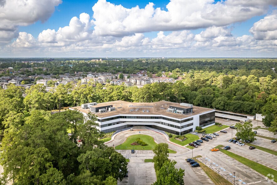 More Photos Of 110-140 Cypress Station Dr, Houston Unknown For Lease