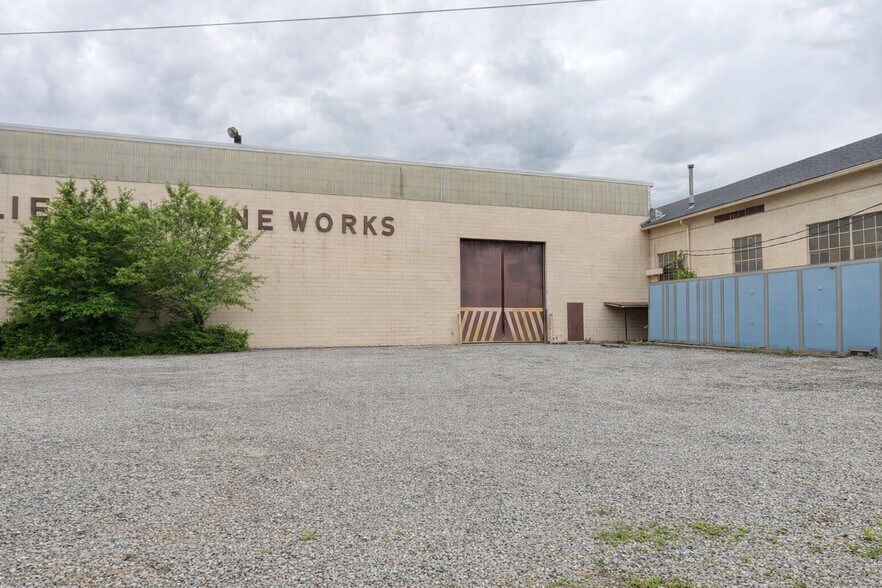 Primary Photo Of 120 Graham St, Zanesville Distribution For Lease