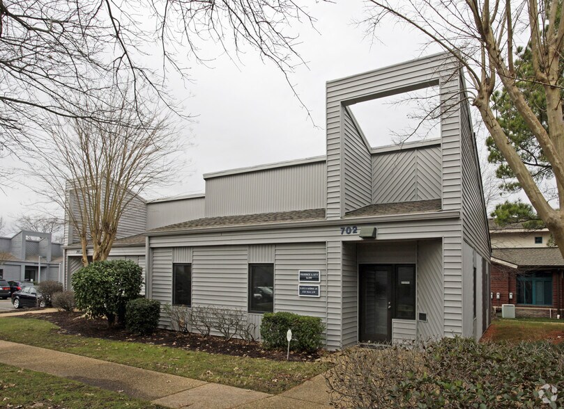 Primary Photo Of 732 Thimble Shoals Blvd, Newport News Office For Sale