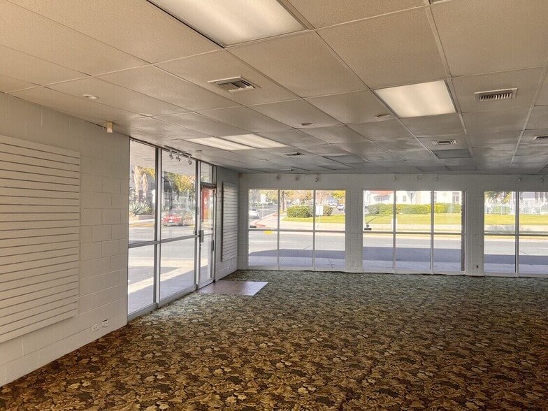 More Photos Of 14402 Whittier Blvd, Whittier Office For Lease