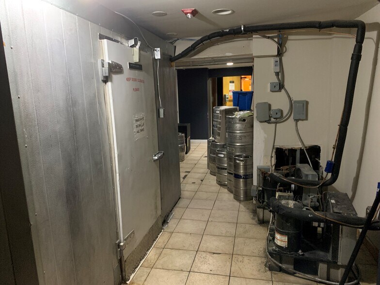 More Photos Of 238 Franklin Ave, Nutley Restaurant For Sale