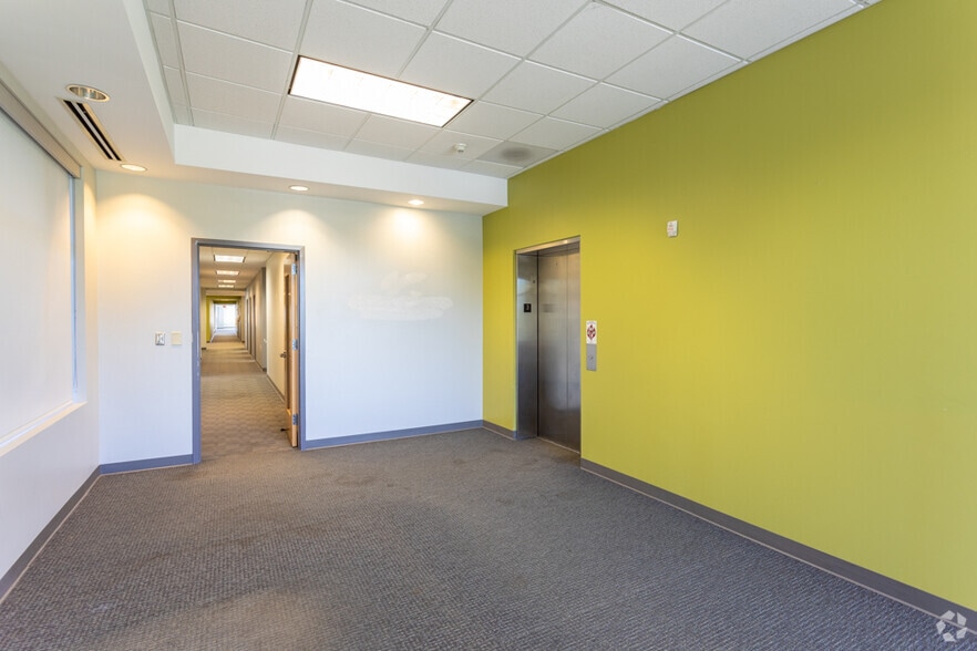 More Photos Of 225 Ray Ave, Fayetteville Loft Creative Space For Lease