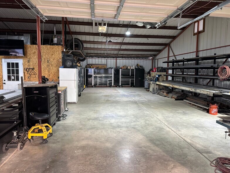 More Photos Of 847 S Hwy 89, Chino Valley Flex For Sale