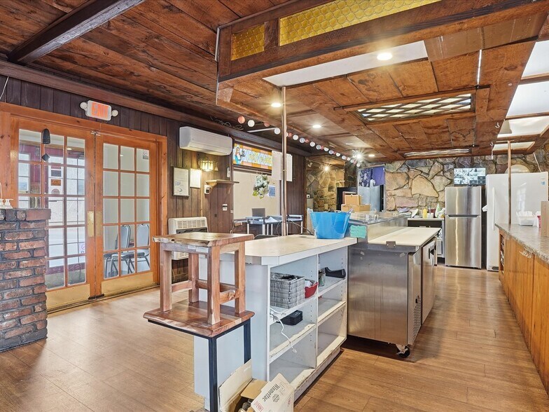 More Photos Of 1874 Route 611, Mount Pocono Restaurant For Sale