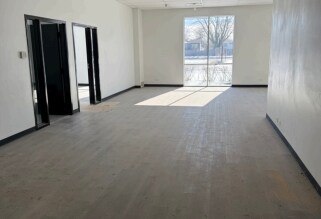 More Photos Of 330 E Route 22, Lake Zurich Warehouse For Sale