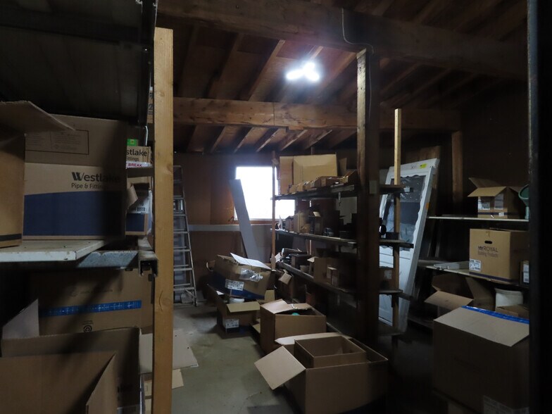 More Photos Of 200 1st St, Conneaut Lake Storefront Retail Residential For Sale