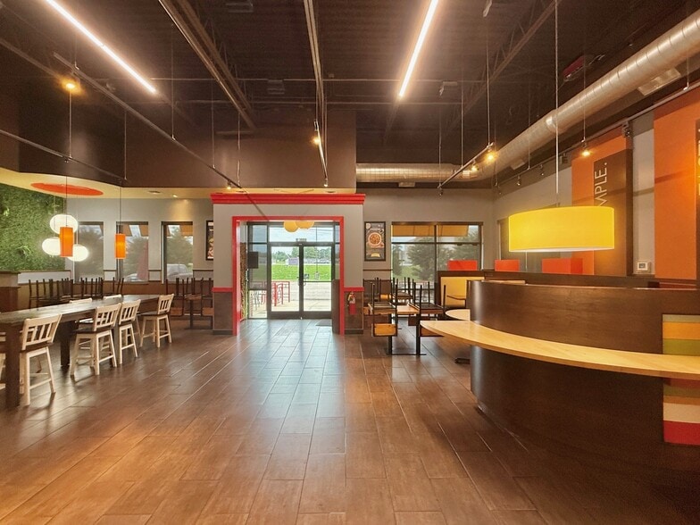 More Photos Of 5031 Montgomery Hwy, Dothan Storefront For Lease