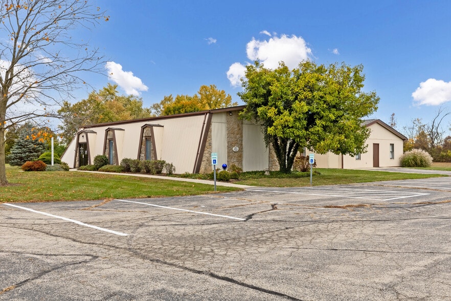 More Photos Of 4277 Columbus Pike, Delaware Religious Facility For Sale