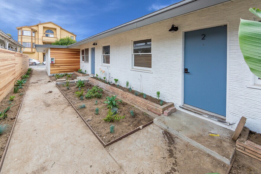 More Photos Of 1057 Euclid Ave, Long Beach Apartments For Sale