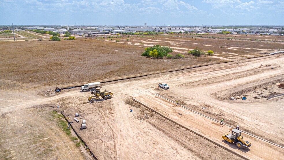 More Photos Of International Pkwy, McAllen Land For Sale