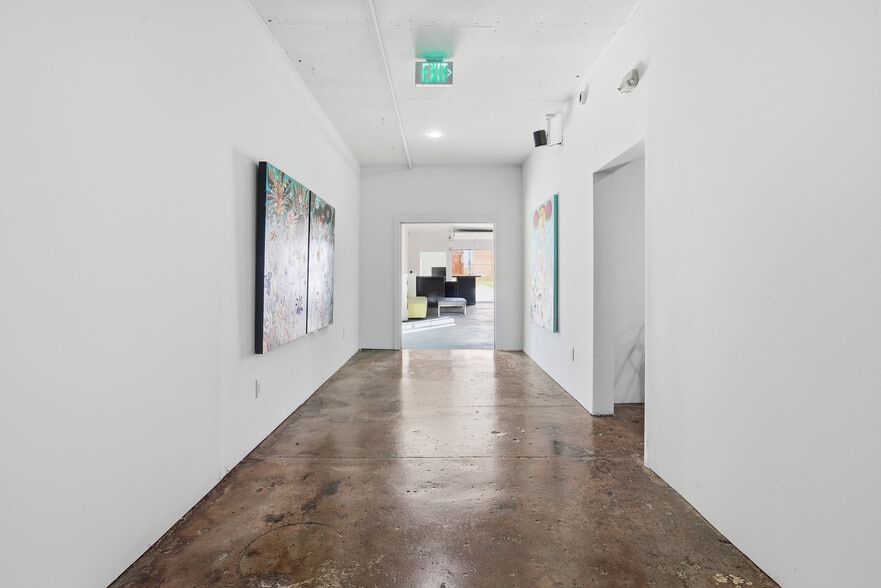 More Photos Of 1211 E Admiral Blvd, Tulsa Warehouse For Sale