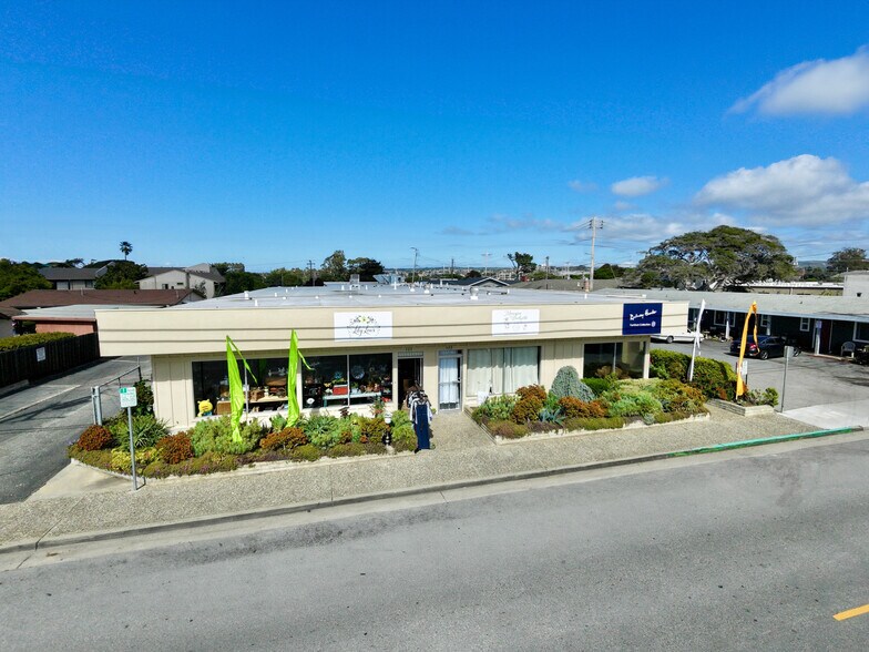 Primary Photo Of 527 Ramona Ave, Monterey Freestanding For Sale