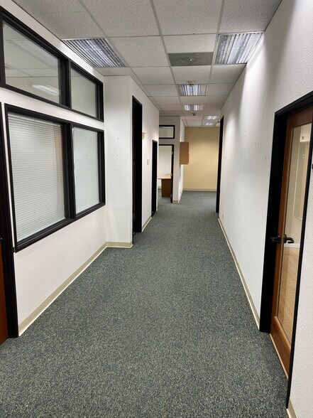 More Photos Of 27 Reed Blvd, Mill Valley Office Residential For Lease