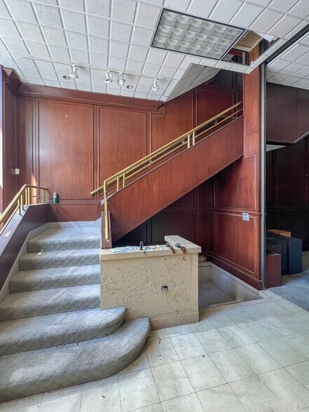 More Photos Of 151 S Main St, Salt Lake City Storefront Retail Office For Sale