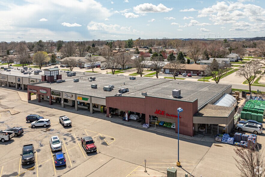 More Photos Of 205-245 S Century Ave, Waunakee Storefront For Lease