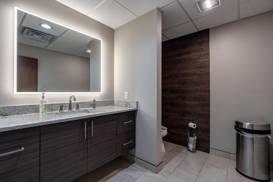 More Photos Of 195 King Ave, Athens Medical For Lease