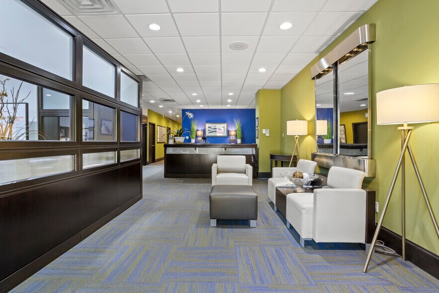 More Photos Of 4277 Espy Ave, Long Beach Flex For Sale