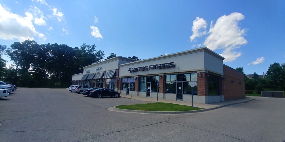 More Photos Of 1000 W Highland Rd, Howell Unknown For Lease