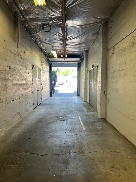 More Photos Of 2219-2319 N Vancouver Ave, Portland Warehouse For Lease