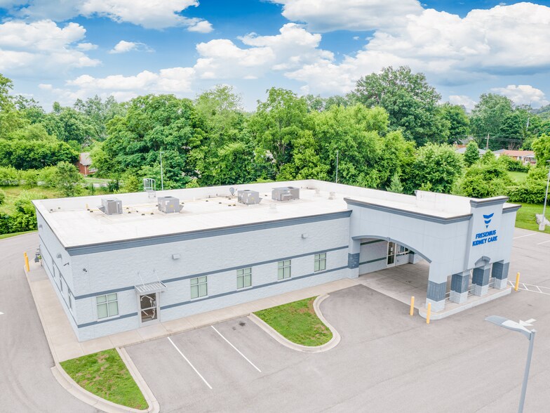 More Photos Of 1715 Gagel Ave, Louisville Office For Sale