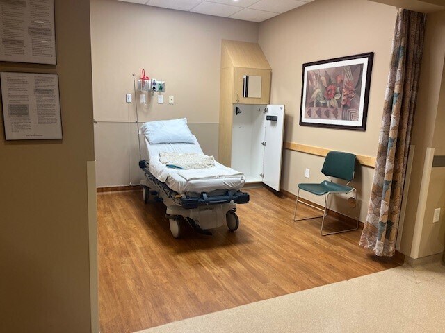 More Photos Of 3770 Capital Ave SW, Battle Creek Medical For Sale