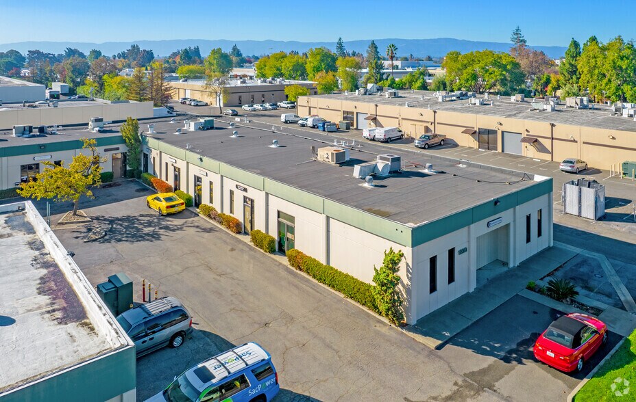 More Photos Of 1289 Reamwood Ave, Sunnyvale Research And Development For Lease