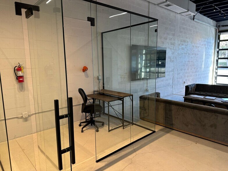 More Photos Of 8747 SW 134th St, Miami Warehouse For Lease